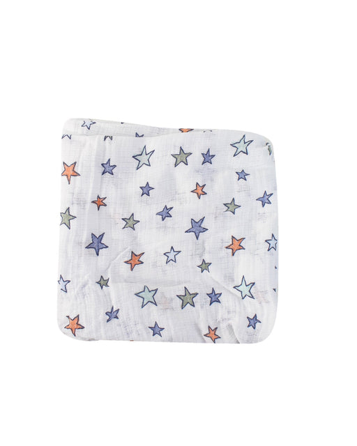 A White Swaddles from Aden & Anais in size Newborn for neutral. (Front View)