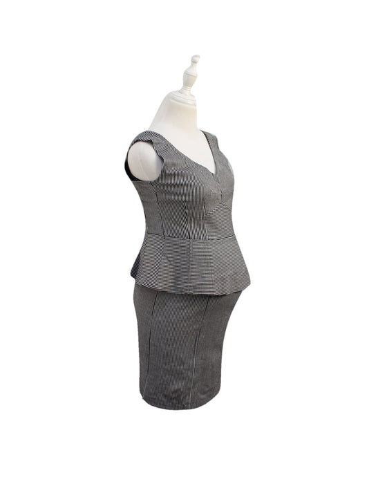 A Black Sleeveless Dresses from Nanette Lepore in size XS for maternity. (Front View)