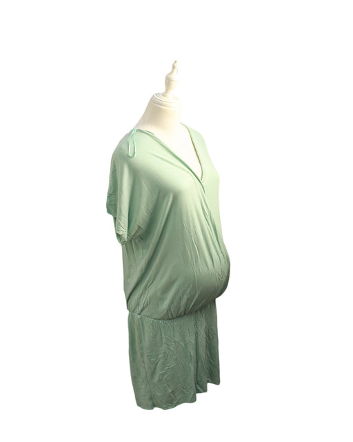 A Green Short Sleeve Dresses from 9fashion in size S for maternity. (Front View)