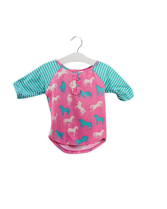 A Pink Rash Guards from Hatley in size 3T for girl. (Front View)