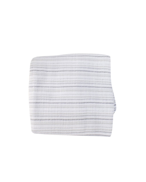 A Grey Swaddles from Aden & Anais in size O/S for neutral. (Front View)