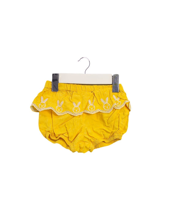 A Yellow Shorts Sets from Seed in size 3-6M for girl. (Back View)