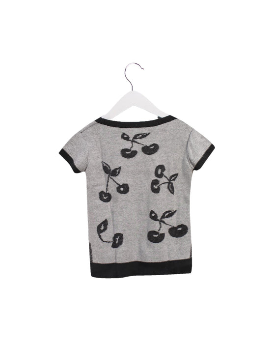 A Grey Short Sleeve Tops from Bonpoint in size 6T for girl. (Back View)