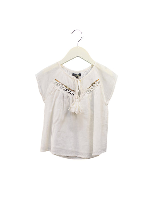 A White Short Sleeve Tops from Velveteen in size 4T for girl. (Front View)