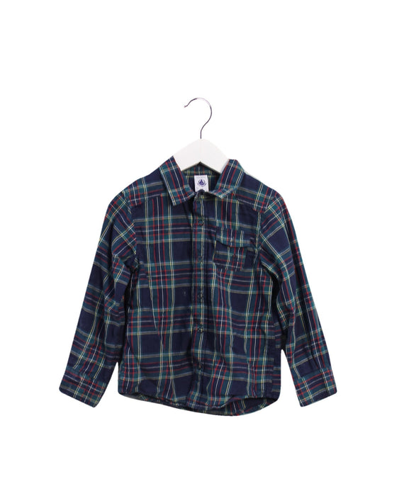 A Green Shirts from Petit Bateau in size 4T for boy. (Front View)