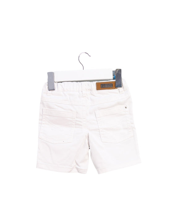A White Shorts from Tutto Piccolo in size 6-12M for boy. (Back View)