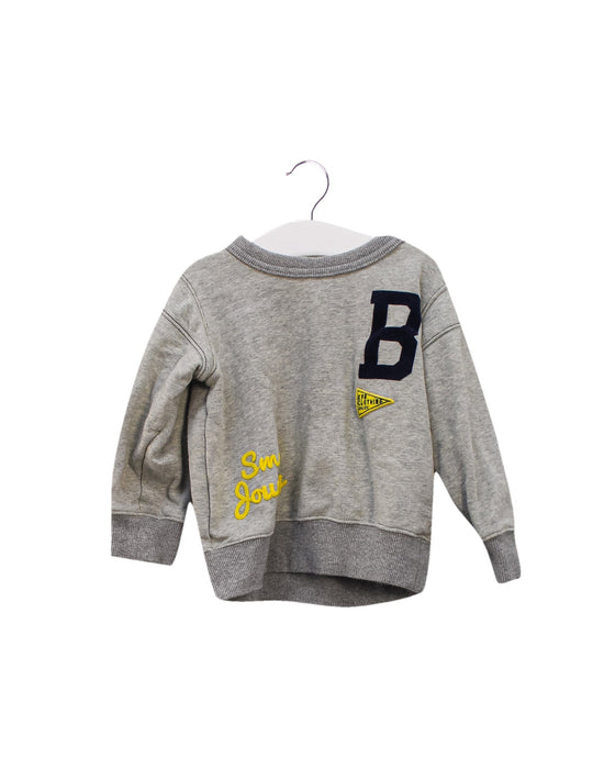 A Grey Crewneck Sweatshirts from Knitplanner in size 2T for boy. (Front View)