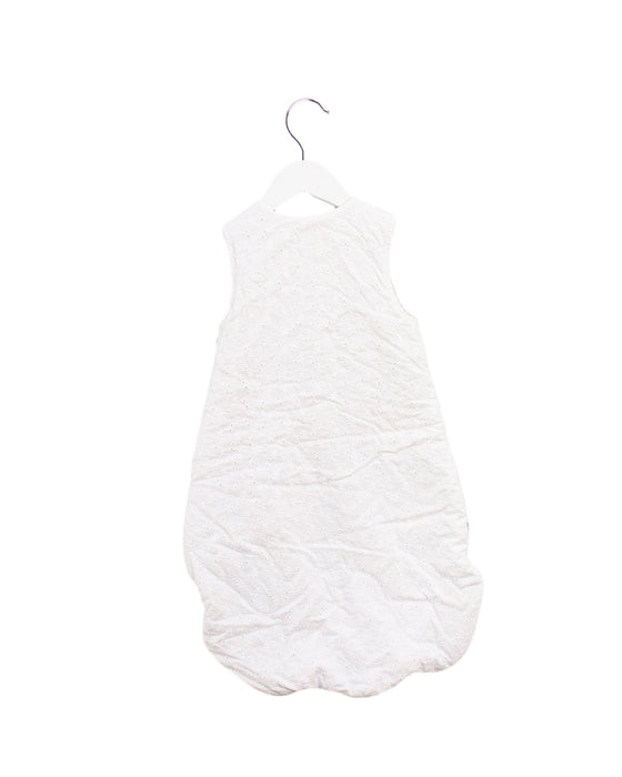 A White Sleepsacs from Vertbaudet in size 0-3M for girl. (Back View)