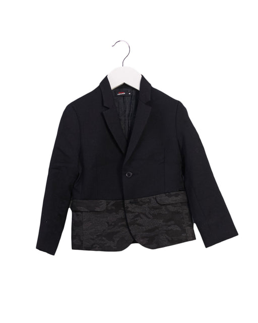 A Black Suits from Junior Gaultier in size 4T for boy. (Front View)