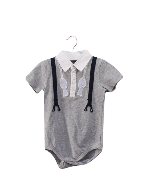 A Grey Short Sleeve Bodysuits from Bardot Junior in size 2T for boy. (Front View)