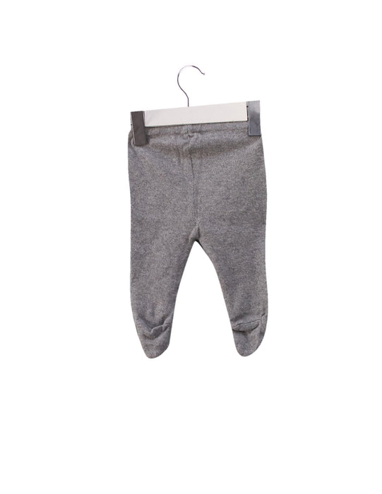 A Grey Separates from Pequeno Tocon in size 0-3M for girl. (Back View)