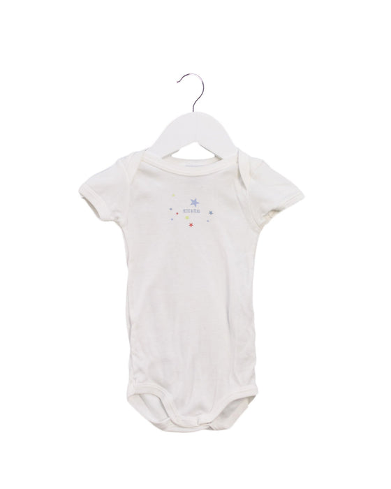 A Ivory Short Sleeve Bodysuits from Petit Bateau in size 3-6M for boy. (Front View)
