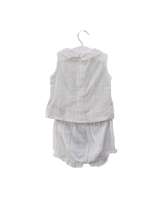 A White Shorts Sets from Dadati in size 0-3M for girl. (Front View)