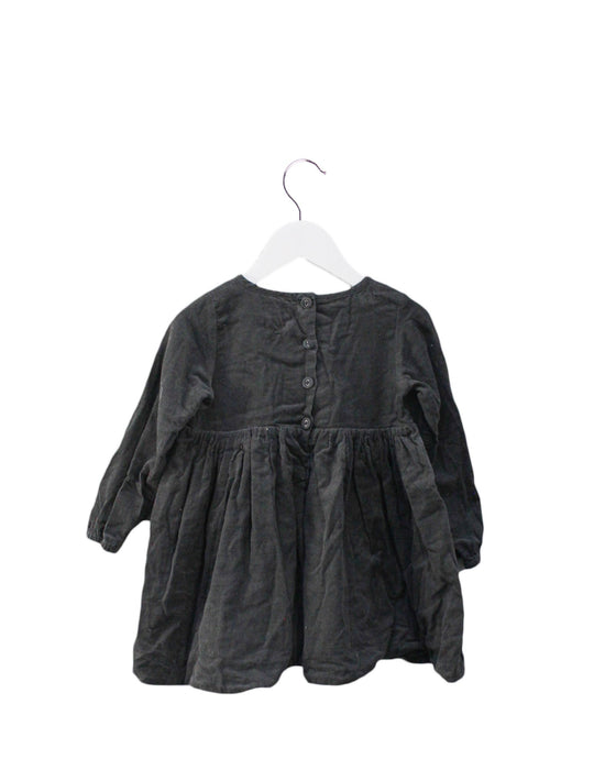 A Grey Long Sleeve Dresses from Jacadi in size 2T for girl. (Back View)