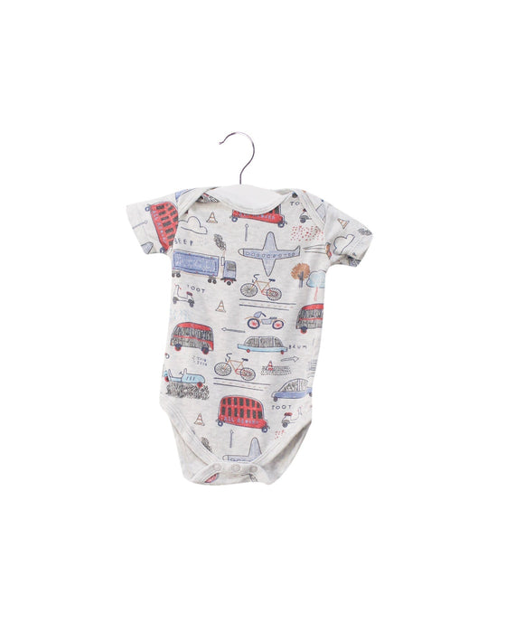 A Grey Short Sleeve Bodysuits from Mamas & Papas in size 3-6M for neutral. (Front View)