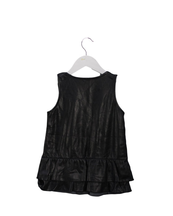 A Black Sleeveless Dresses from Comme Ca Fossette in size 2T for girl. (Back View)