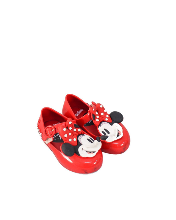 A Red Flats from Mini Melissa in size 12-18M for girl. (Front View)
