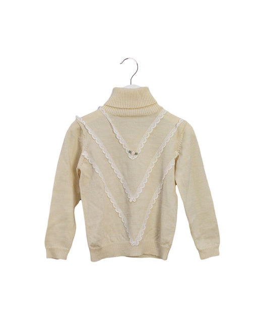 A Ivory Knit Sweaters from Nicholas & Bears in size 3T for girl. (Front View)