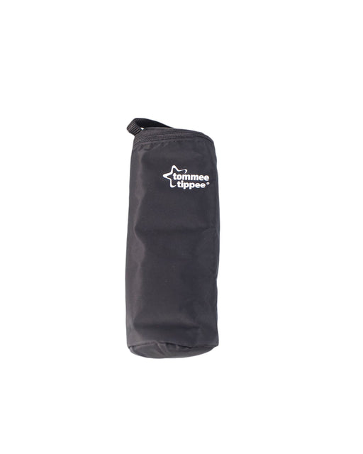 A Black Bags from Tommee Tippee in size O/S for neutral. (Front View)