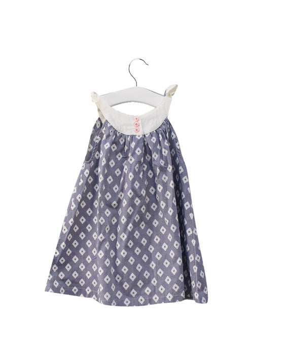 A Blue Sleeveless Dresses from Comme Maman Collection in size 2T for girl. (Back View)