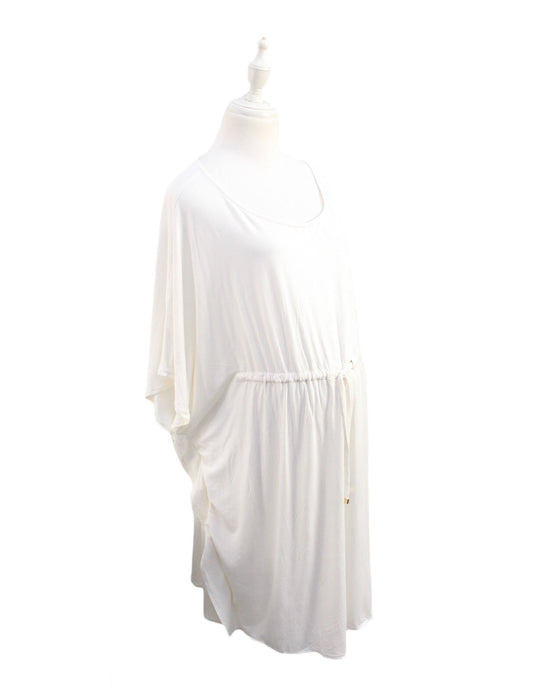 A Ivory Short Sleeve Dresses from Mayarya in size XS for maternity. (Front View)
