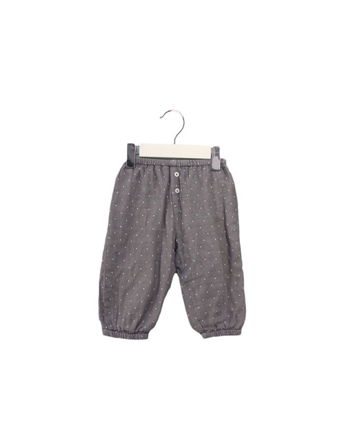 A Grey Casual Pants from Bout'Chou in size 3-6M for girl. (Front View)
