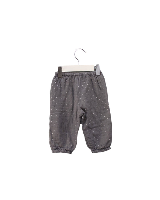 A Grey Casual Pants from Bout'Chou in size 3-6M for girl. (Back View)
