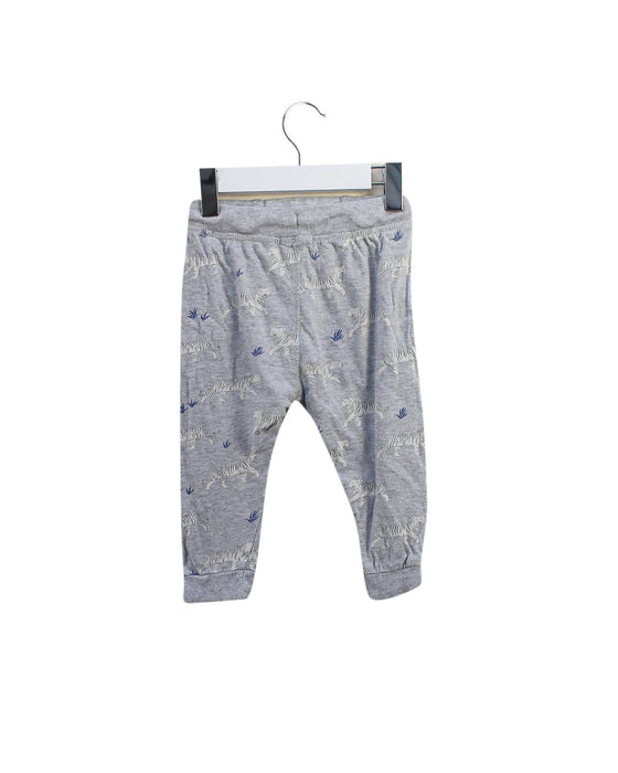 A Grey Sweatpants from Purebaby in size 12-18M for boy. (Back View)