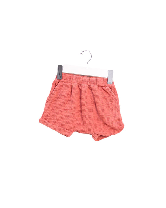 A Pink Shorts from Seed in size 3-6M for girl. (Front View)