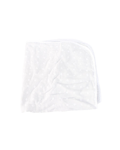 A Grey Towels from Pottery Barn in size O/S for boy. (Front View)