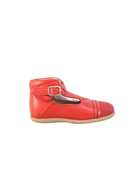 A Red Flats from Jacadi in size 12-18M for girl. (Back View)