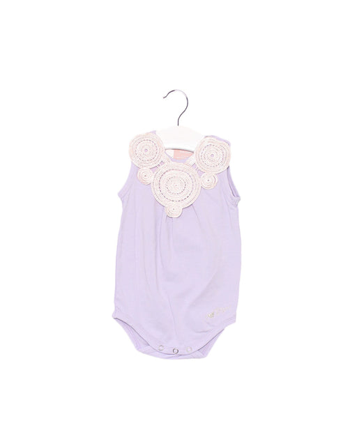A Purple Sleeveless Bodysuits from Mothers en Vogue in size 0-3M for girl. (Front View)