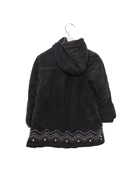 A Brown Puffer/Quilted Coats & Outerwear from Vertbaudet in size 5T for girl. (Back View)