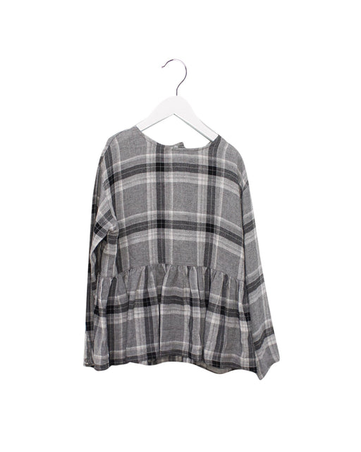 A Grey Long Sleeve Tops from Il Gufo in size 6T for girl. (Front View)