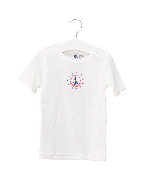 A White Short Sleeve T Shirts from Petit Bateau in size 4T for boy. (Front View)