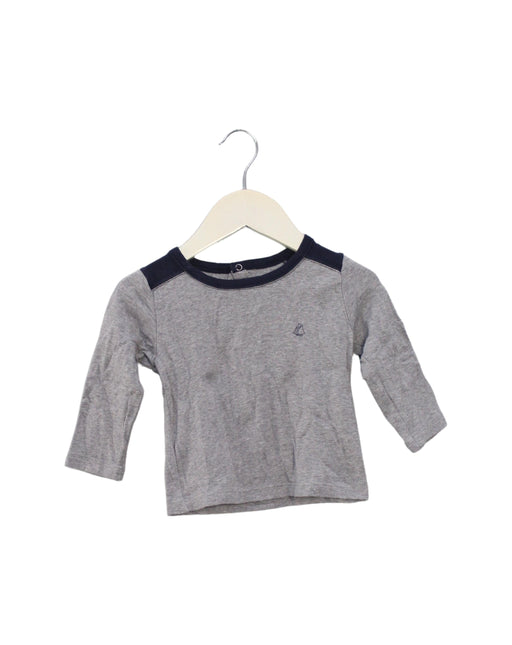 A Grey Long Sleeve Tops from Petit Bateau in size 6-12M for boy. (Front View)