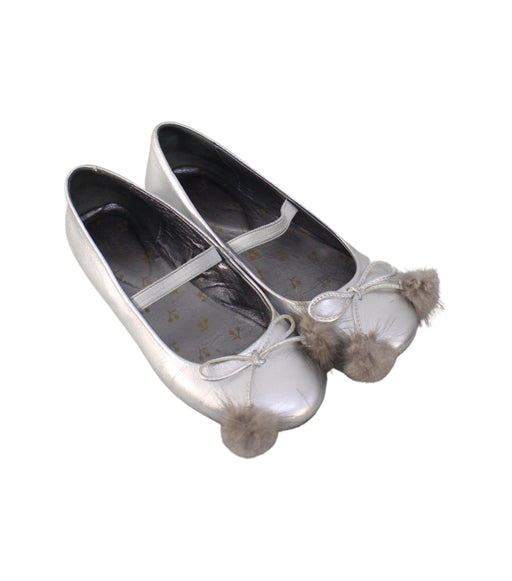A Silver Flats from Bonpoint in size 9Y for girl. (Front View)
