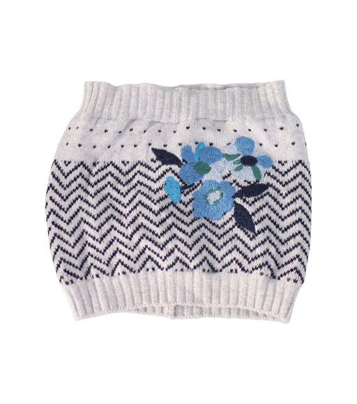 A Grey Scarves from Catimini in size 14Y for girl. (Front View)