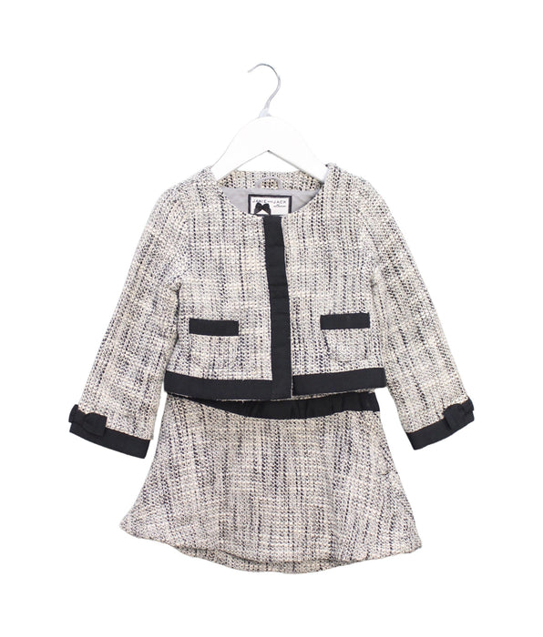 A Grey Lightweight Jackets from Janie & Jack in size 2T for girl. (Front View)