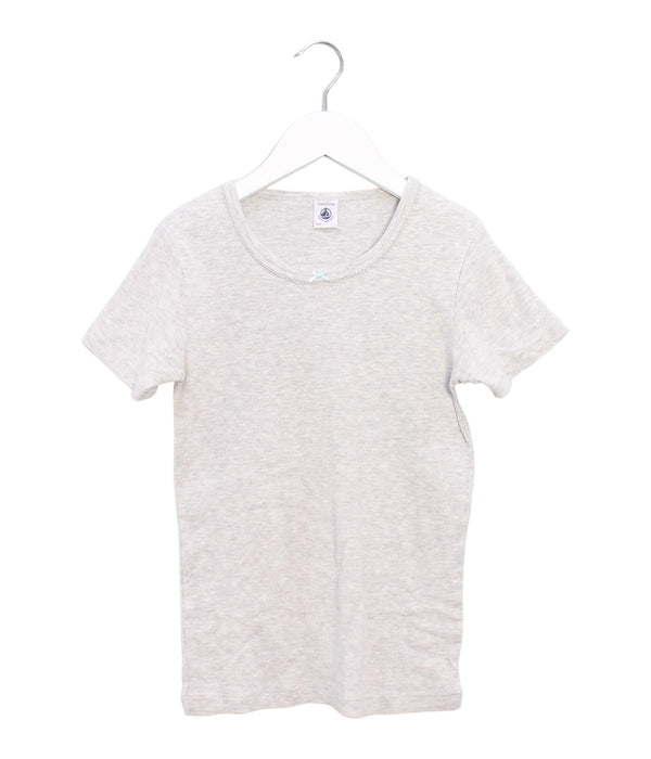 A Grey Short Sleeve T Shirts from Petit Bateau in size 12Y for girl. (Front View)