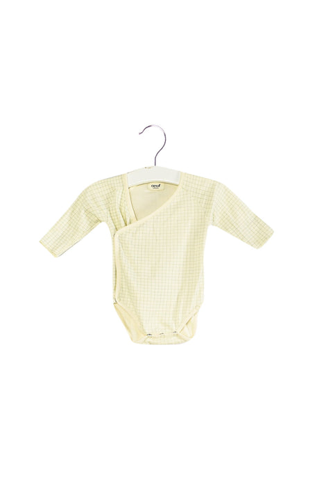 A Beige Long Sleeve Bodysuits from Oeuf in size 0-3M for boy. (Front View)