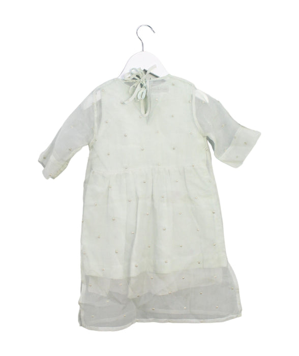 A Green Long Sleeve Dresses from Siseo Olive in size 4T for girl. (Back View)