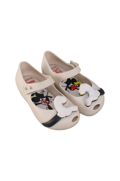 A White Flats from Mini Melissa in size 3T for girl. (Front View)