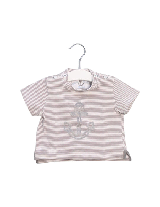 A Grey Short Sleeve T Shirts from Chateau de Sable in size 3-6M for boy. (Front View)