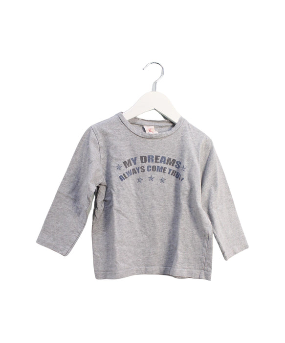 A Grey Long Sleeve Tops from Juliet & the Band in size 4T for boy. (Front View)