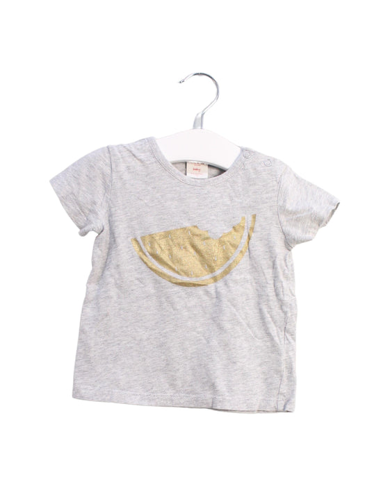 A Grey Short Sleeve T Shirts from Seed in size 6-12M for neutral. (Front View)