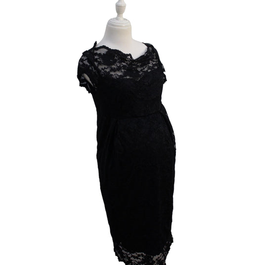 A Black Short Sleeve Dresses from Mayarya in size M for maternity. (Front View)