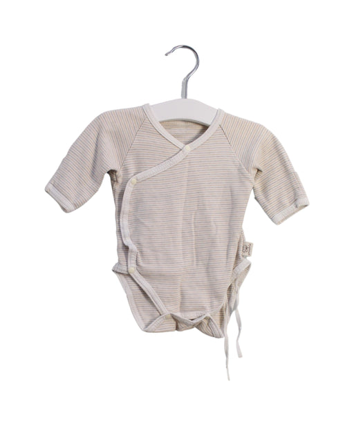 A Beige Long Sleeve Bodysuits from Primeval in size 3-6M for neutral. (Front View)