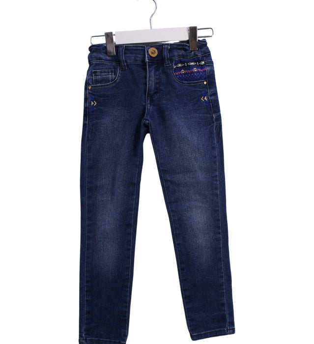 A Blue Jeans from Catimini in size 4T for girl. (Front View)