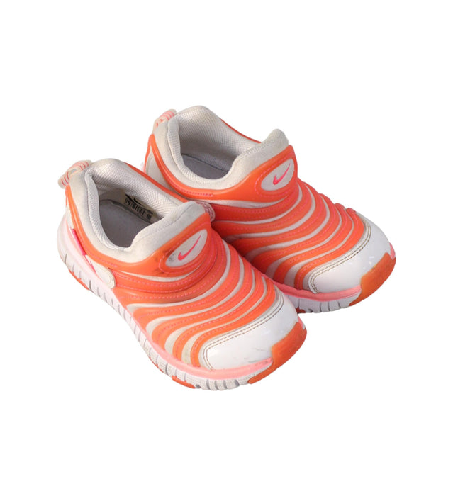 A Pink Sneakers from Nike in size 5T for girl. (Front View)